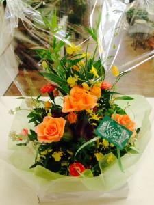 お誕生日のお祝いに・・・｜「コジマ生花」　（愛知県知立市の花キューピット加盟店 花屋）のブログ